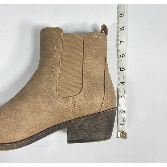 Tan Ankle Boots Size 7.5 Western Pull On Maurices Abigail Chelsea Block Heel - Picture 12 of 12